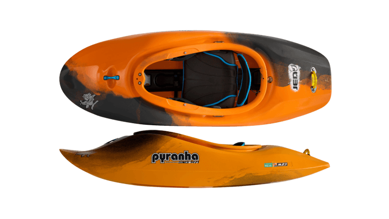 Le Jed bateau de freestyle pyranha pour apprendre le freestyle
