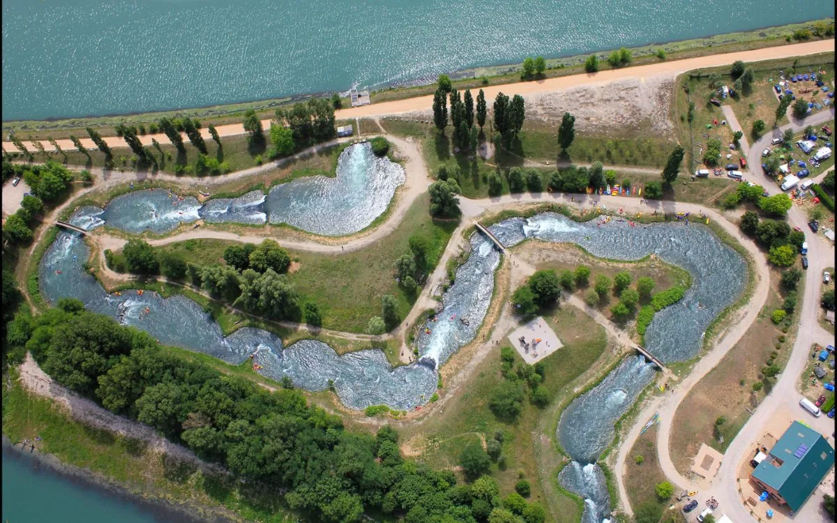 Camping de l'Isle de la Serre